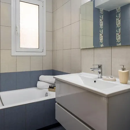 Comfy With View Argosztóli